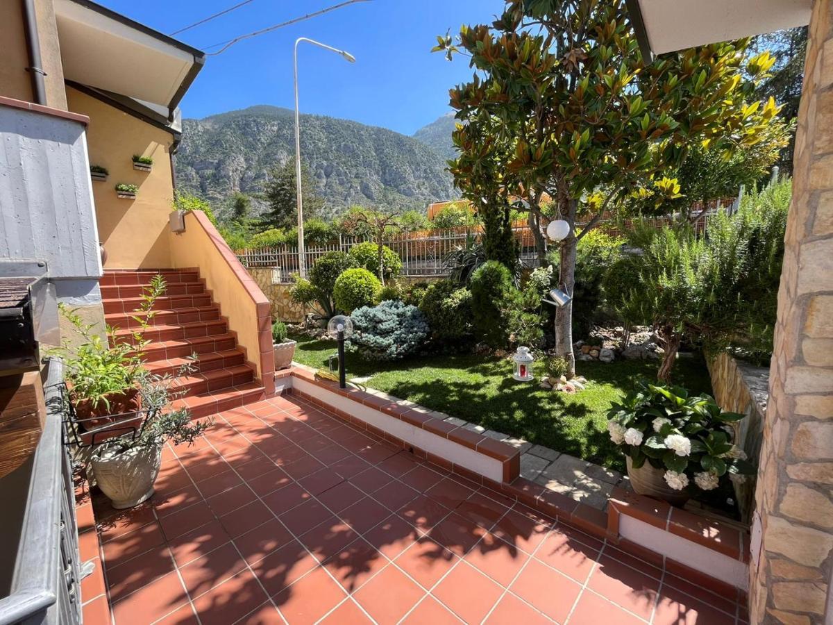 苏尔莫纳La Casa Di Panfilo别墅 外观 照片
